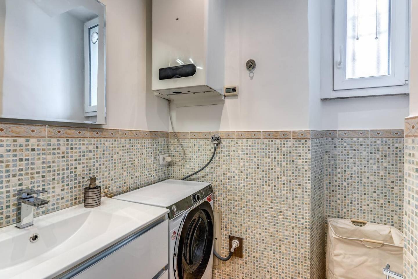 Charming Flat By The Vatican Rome Exterior photo